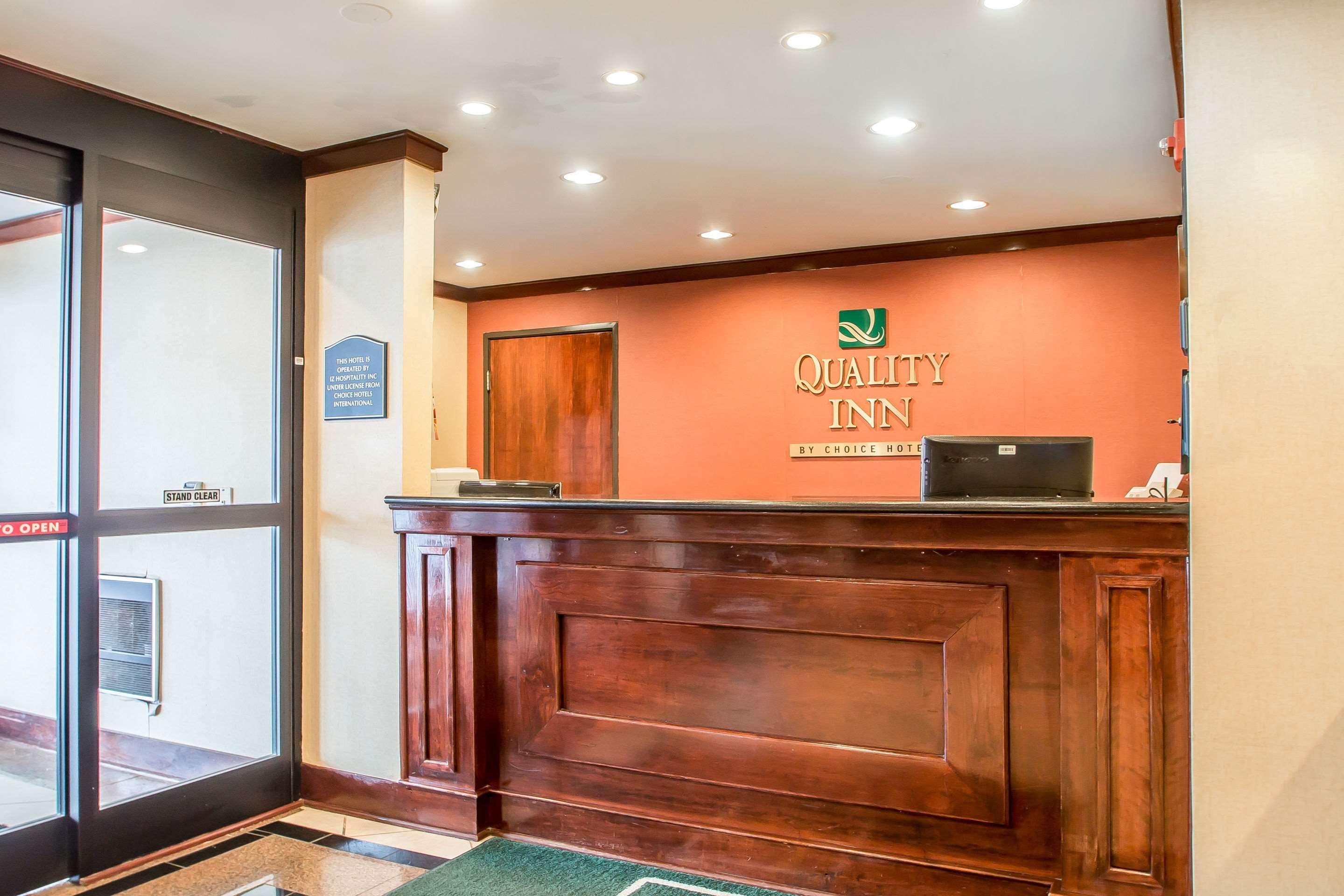 Comfort Inn Hoffman Estates - Schaumburg Экстерьер фото