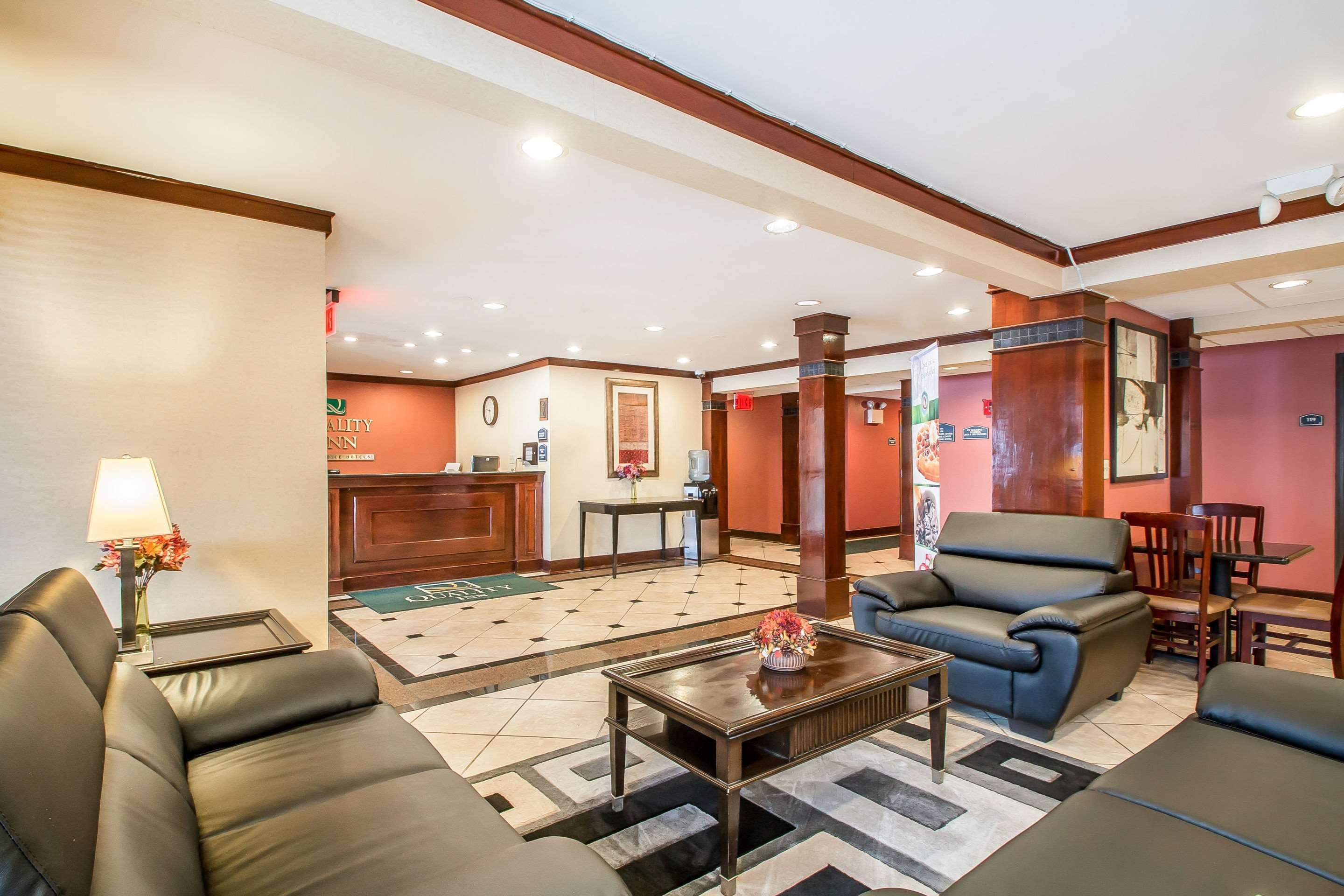 Comfort Inn Hoffman Estates - Schaumburg Экстерьер фото